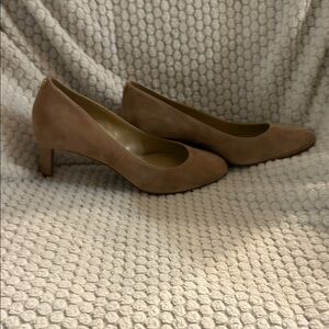 MICHAEL Michael Kors Classic Tan Heels